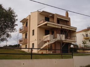 Vacation family house with garden